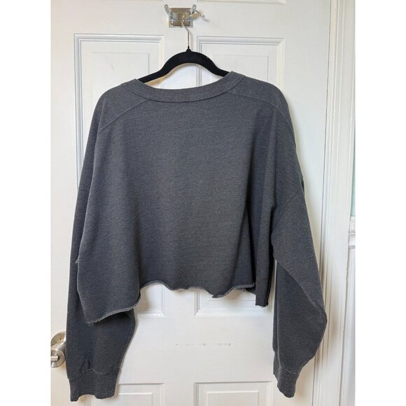 NBA Licensed Philadelphia 76ers Oversized Pullover Gray Women's Sweatshirt 2XL - Picture 6 of 9